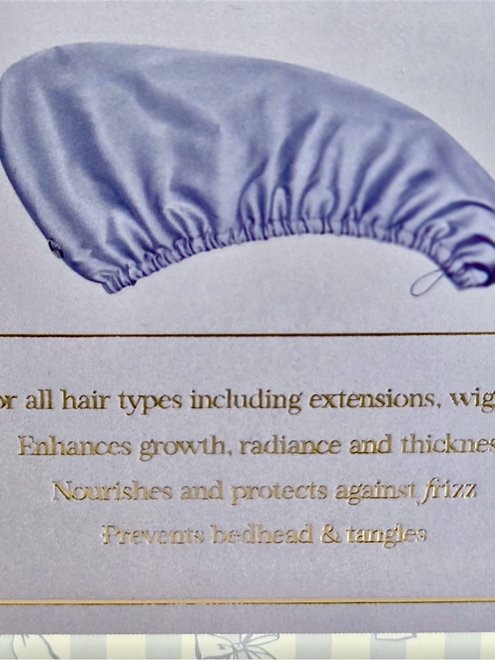 LUXE XL Satin Adjustable Turban in Lavender and Cream - Picture 3 of 4